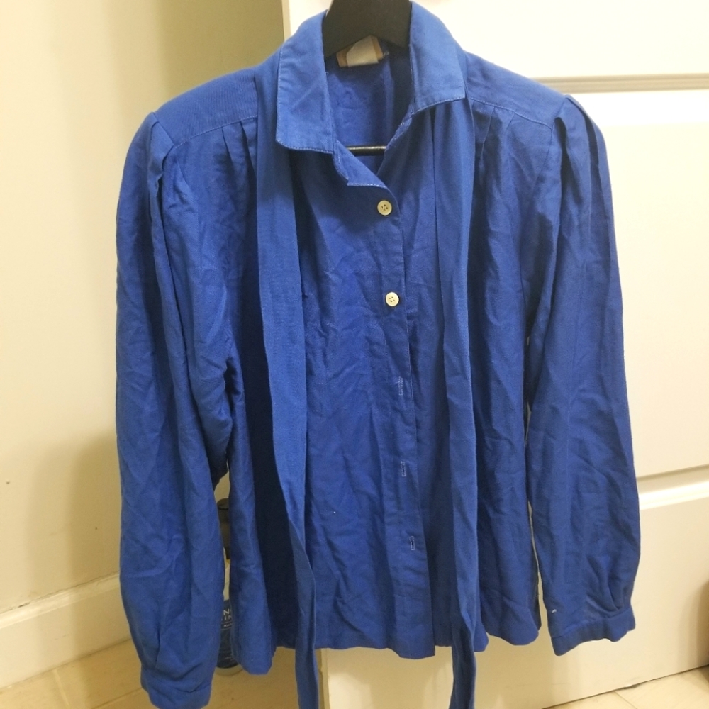 Vintage blue button up with tie